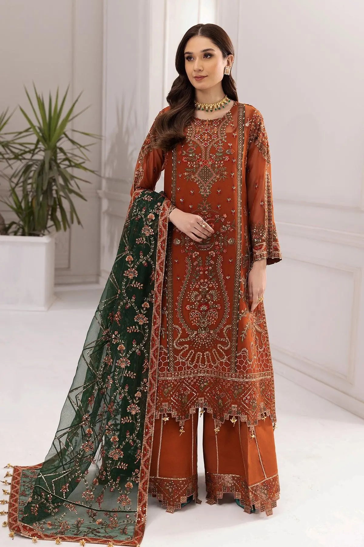 AF-CH-2140-Aarmish semi-formal. Raw Silk / Chiffon / Organza. Available Unstitched.
