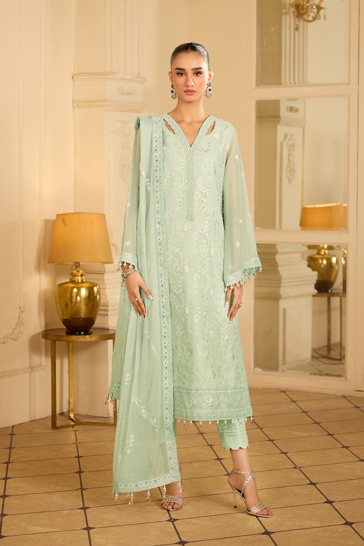 AF-CH-2252-Zehnora semi-formal. Raw Silk / Organza. Available Unstitched.