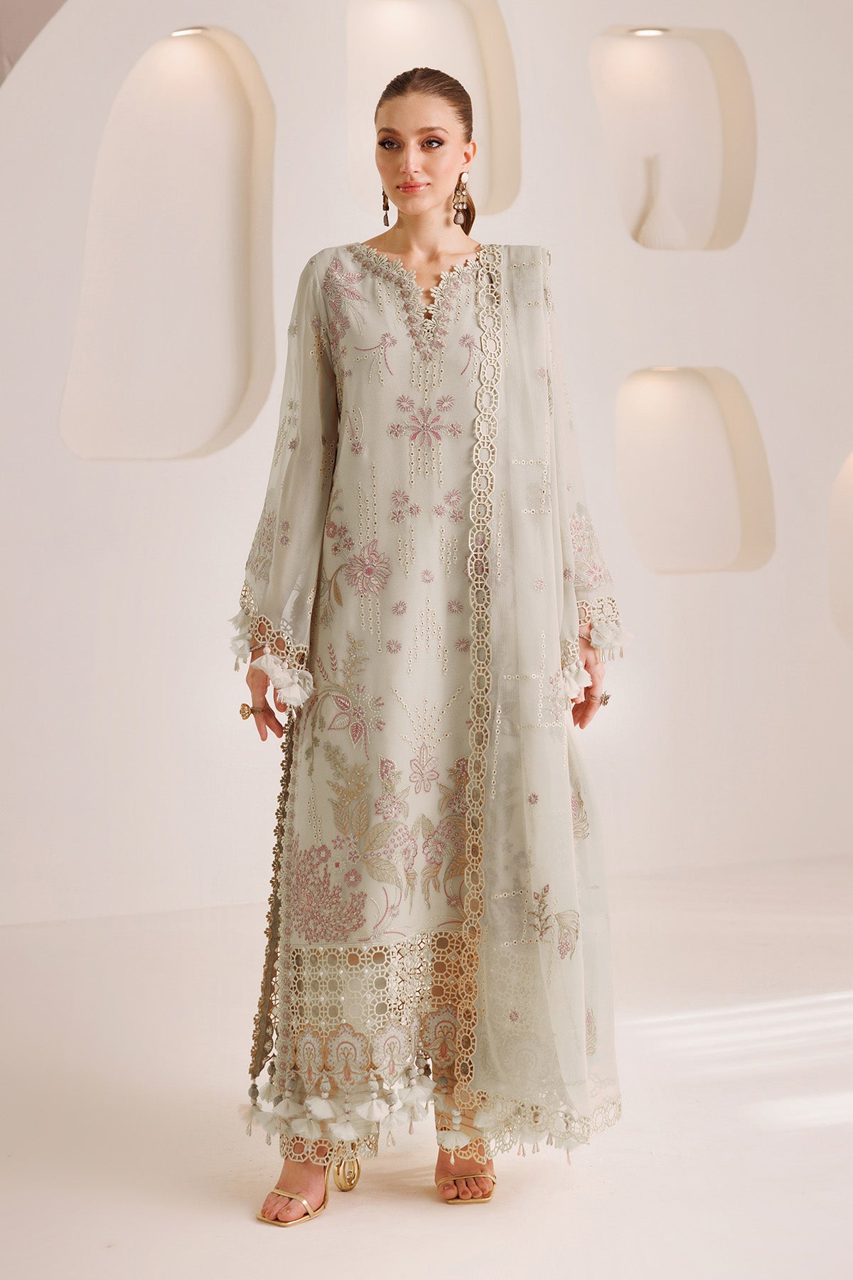 AF-DHG-5033-Raviyah semi-formal. Raw Silk / Chiffon / Organza. Available Unstitched.