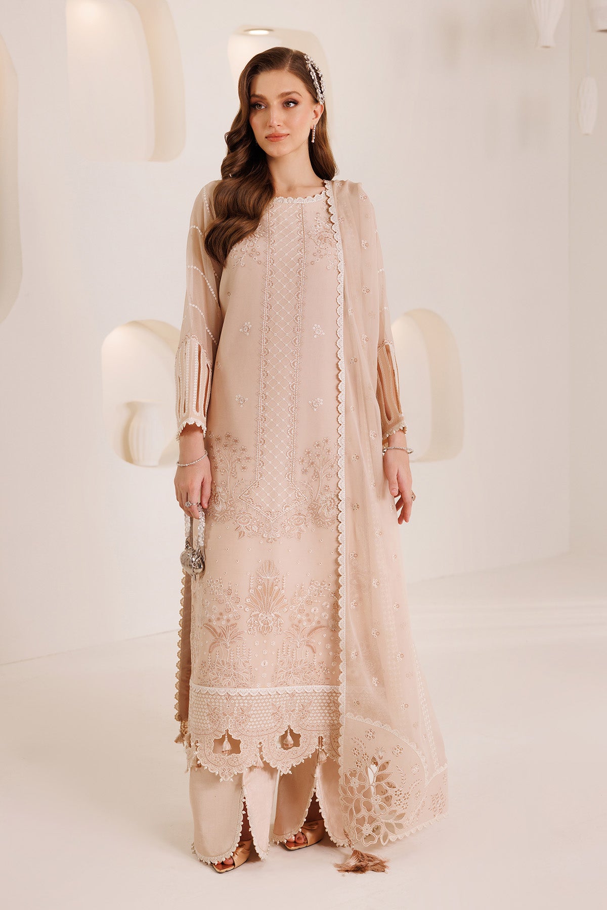 AF-DHG-5036-Ehal semi-formal. Raw Silk / Chiffon / Organza. Available Unstitched.