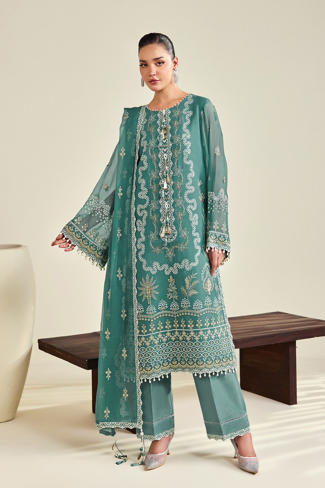 AF-DHG-5052-Zarqa semi-formal. Raw Silk / Chiffon. Available Unstitched.