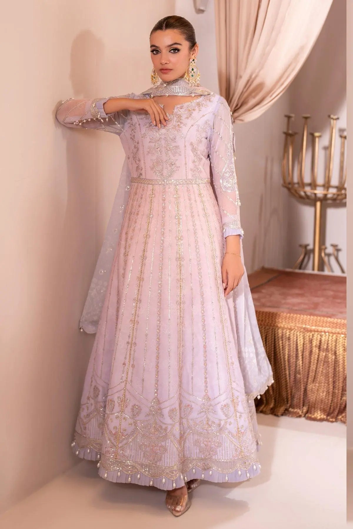 AF-JHLK-05-PARINAAZ semi-formal. Raw Silk / Chiffon / Organza. Available Unstitched.