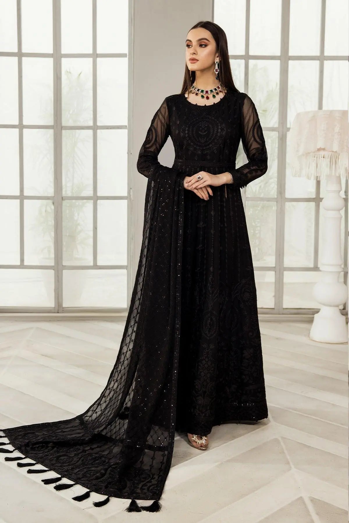 AF-UF-9003-Koyal semi-formal. Raw Silk / Chiffon. Available Unstitched.