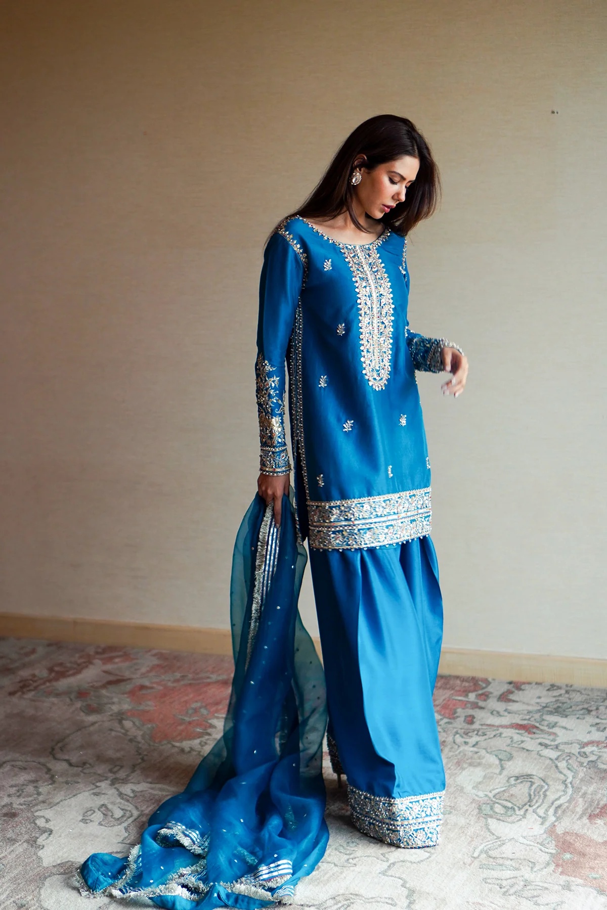 Heer Pakistani fashion outfit in blue, aqua, silver tones.