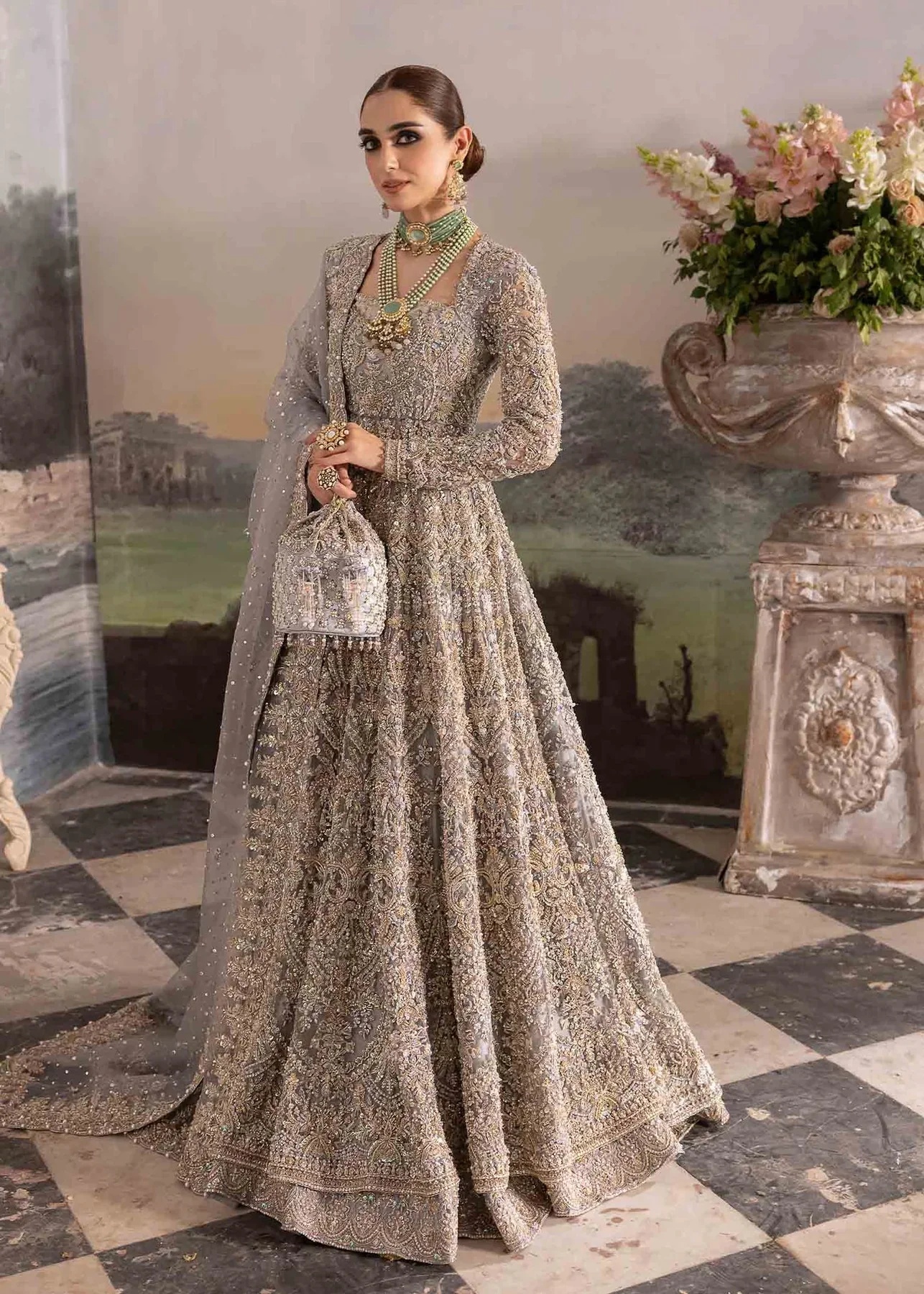 Kanwal Malik - Tania pakistani fashion outfit with coordinated formal styling.