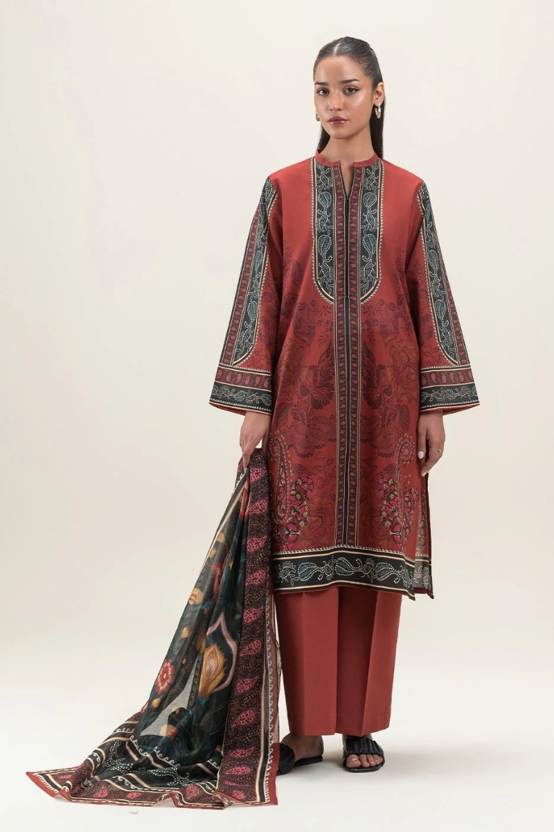 Mahnur Original - 3 Pcs Embroidered Luxury Lawn Suit with Lace and Hand Work Stitched