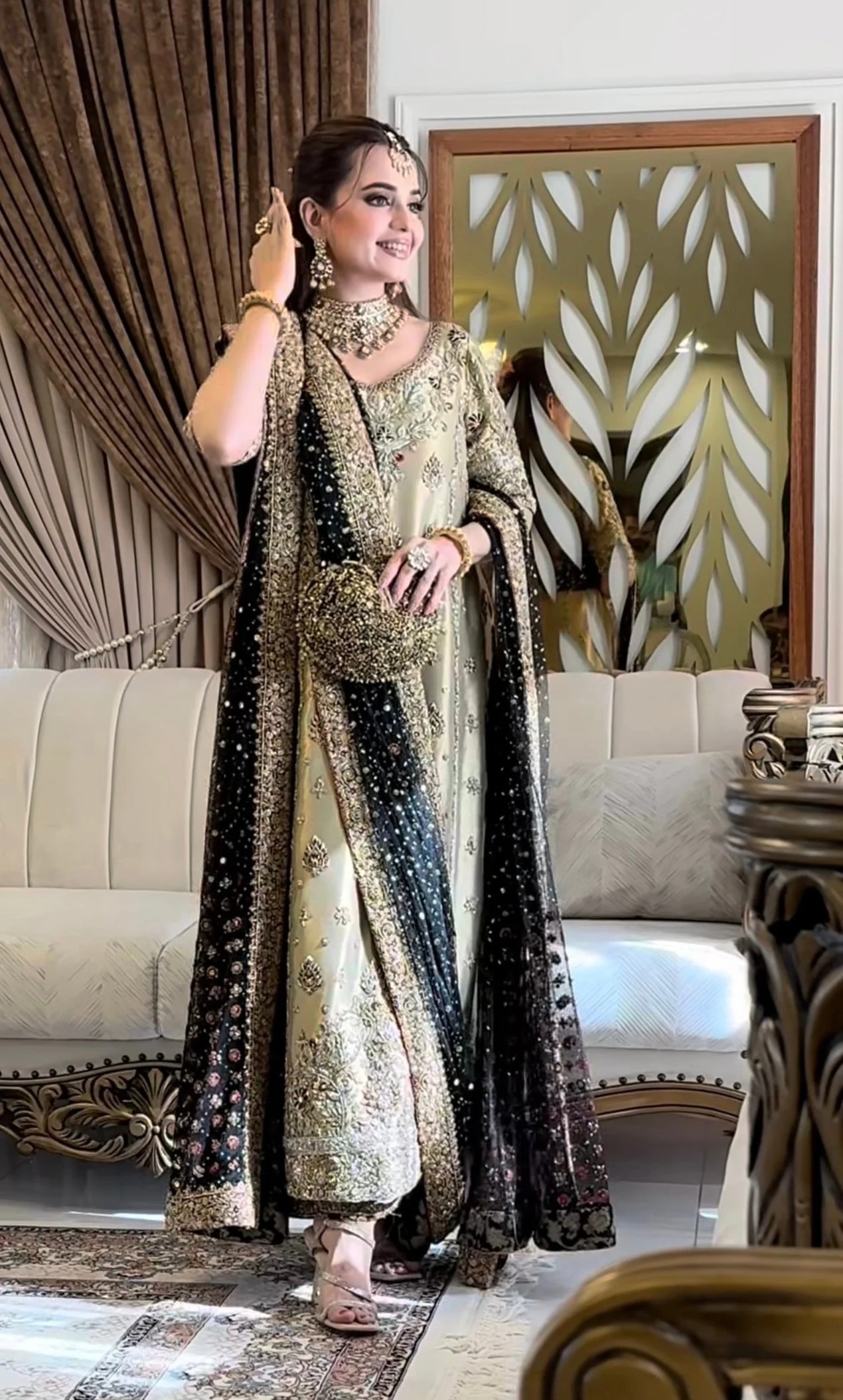 Skin Gold pakistani fashion outfit in gold tones.