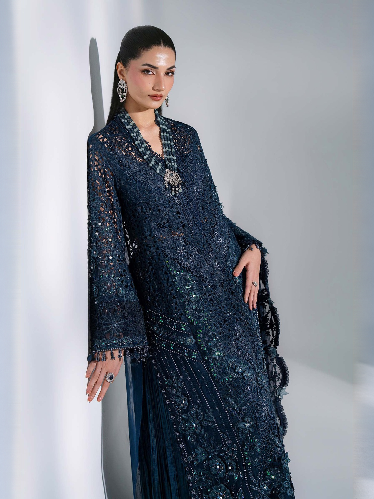 BD-3106 — 3 Piece Unstitched Embroidered Organza Suit. Color: Teal.