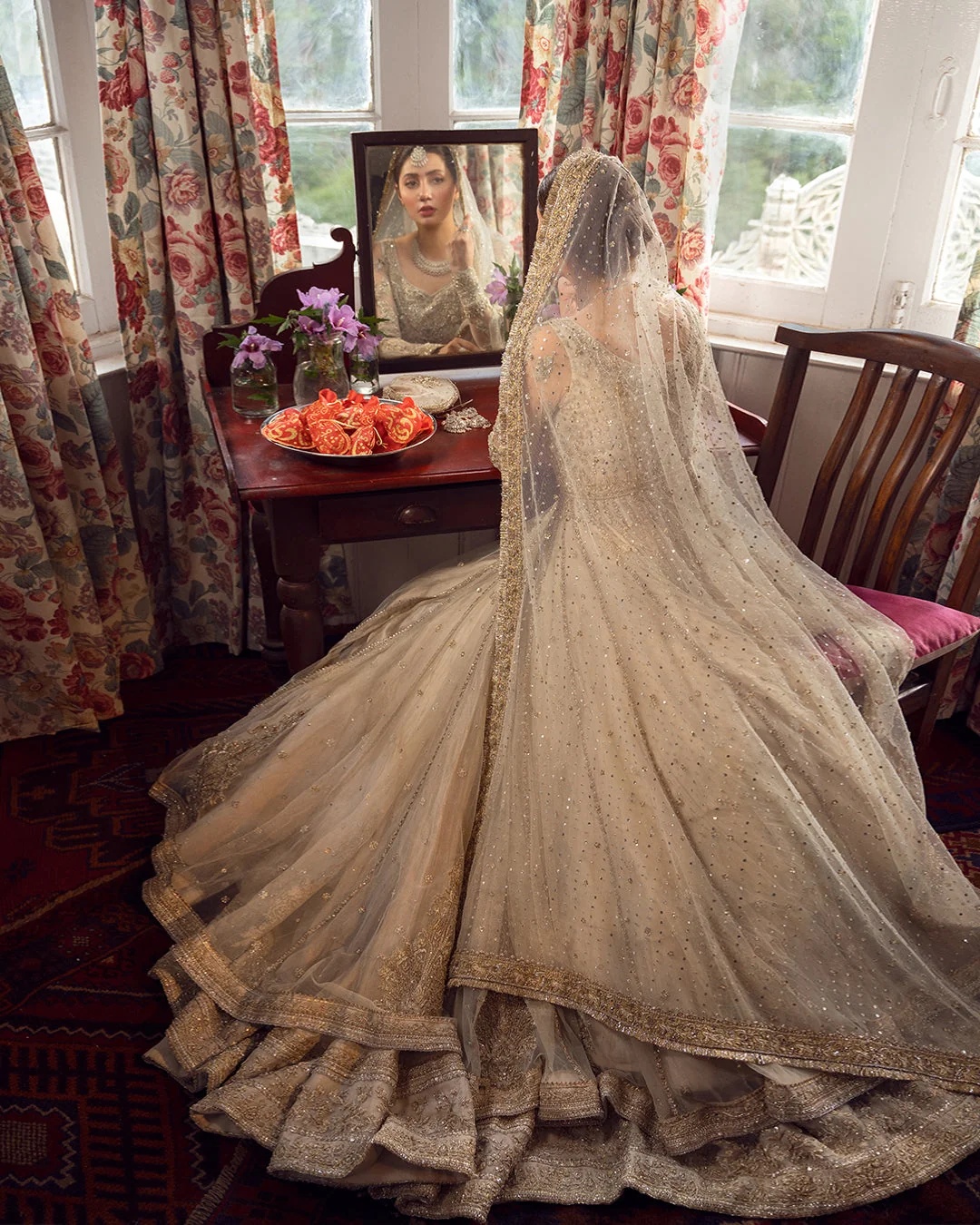 Anamta pakistani fashion outfit in ivory tones.