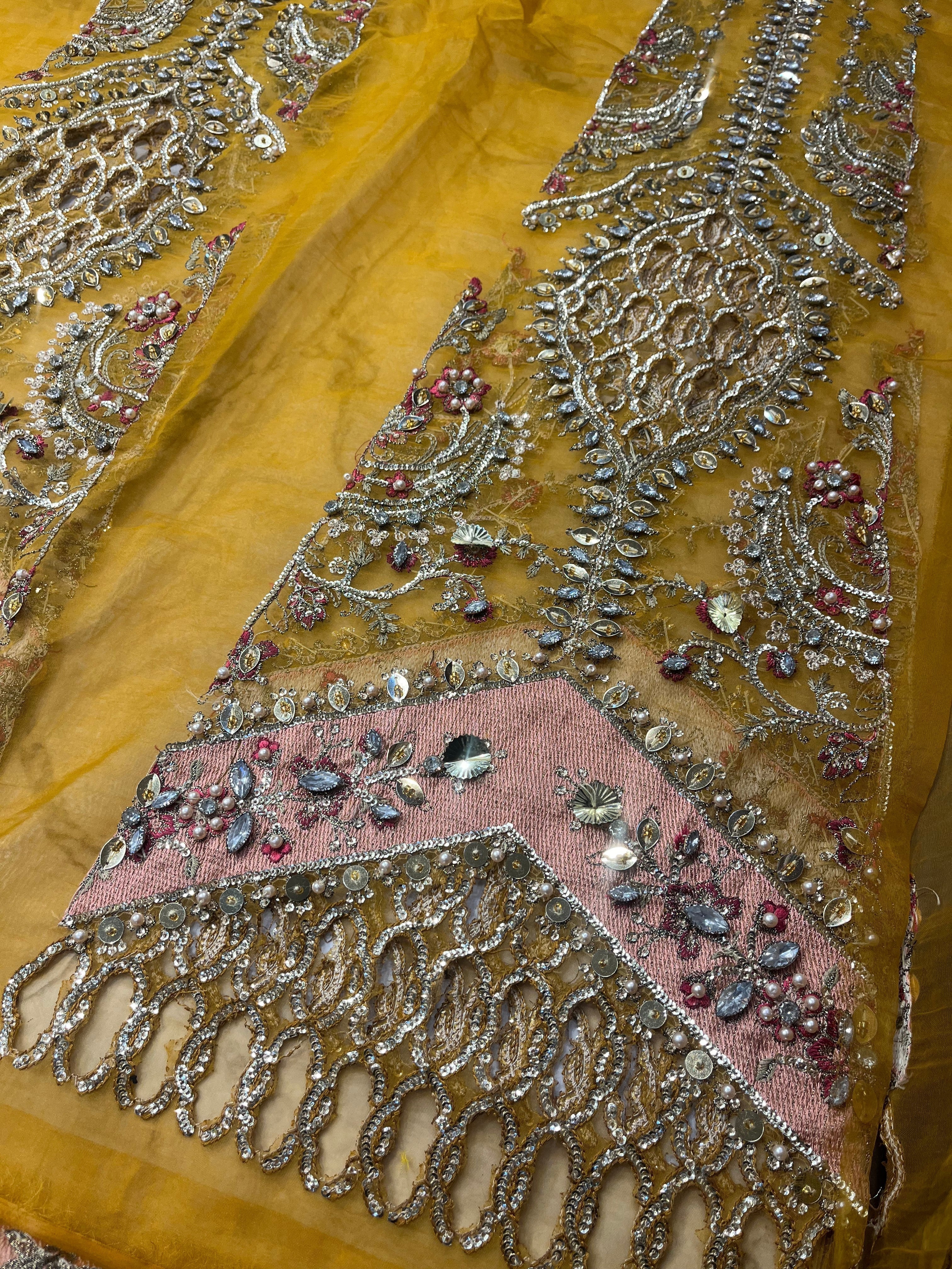 BD-2907 pakistani fashion outfit with coordinated formal styling.