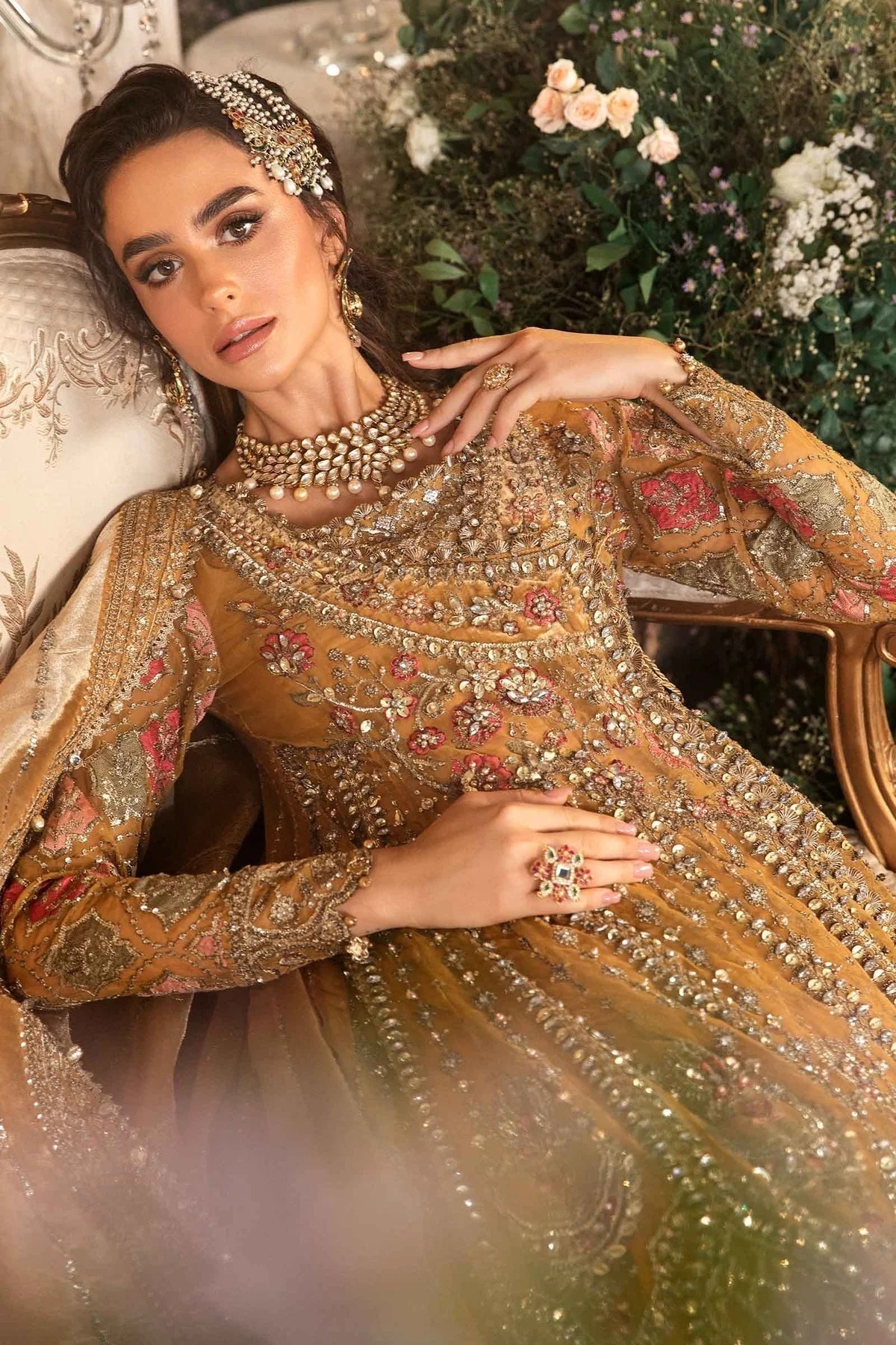 BD-2907 pakistani fashion outfit with coordinated formal styling.