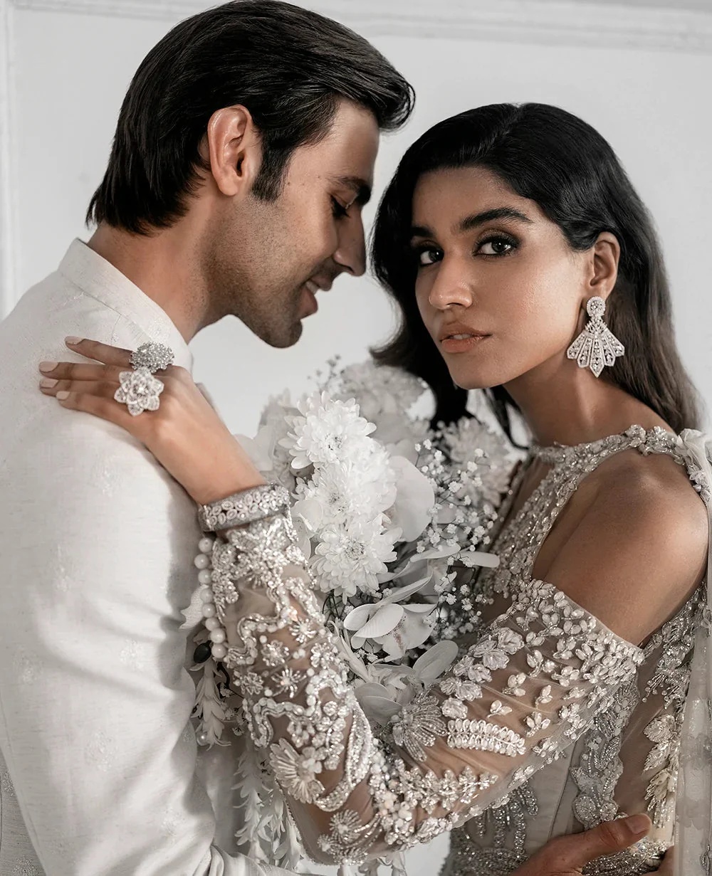 E-52 pakistani fashion outfit with coordinated formal styling.