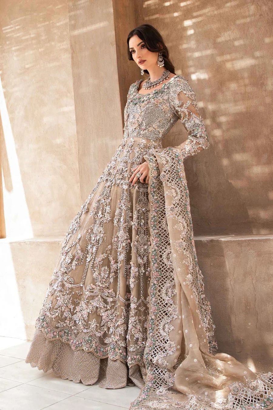 EX-151 pakistani fashion outfit in peach tones.