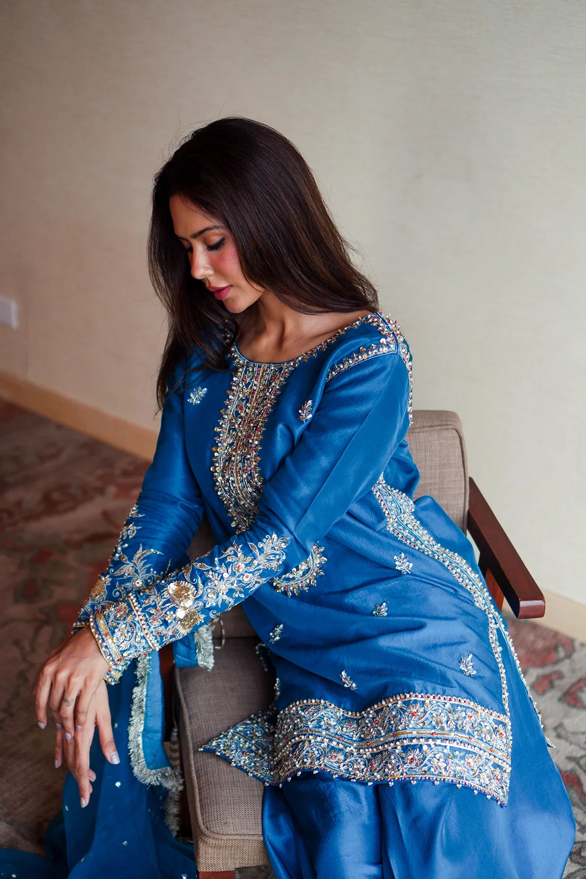 Heer Pakistani fashion outfit in blue, aqua, silver tones.