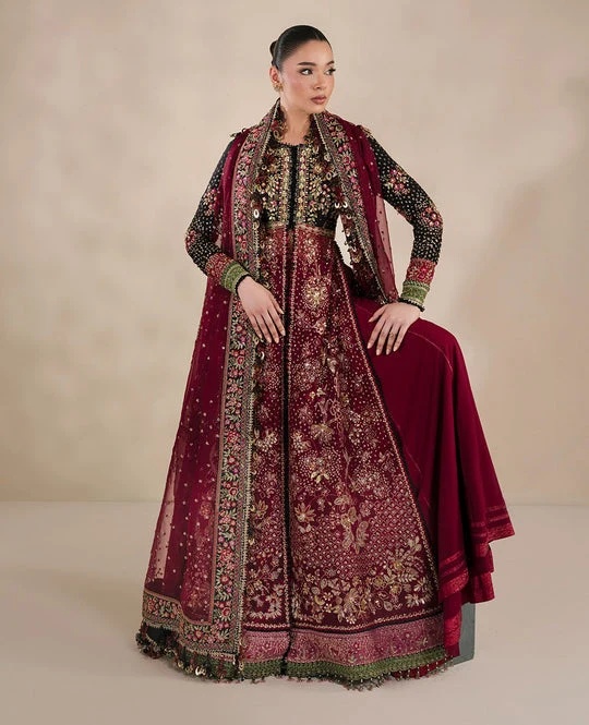 Lucienne pakistani fashion outfit in black tones.