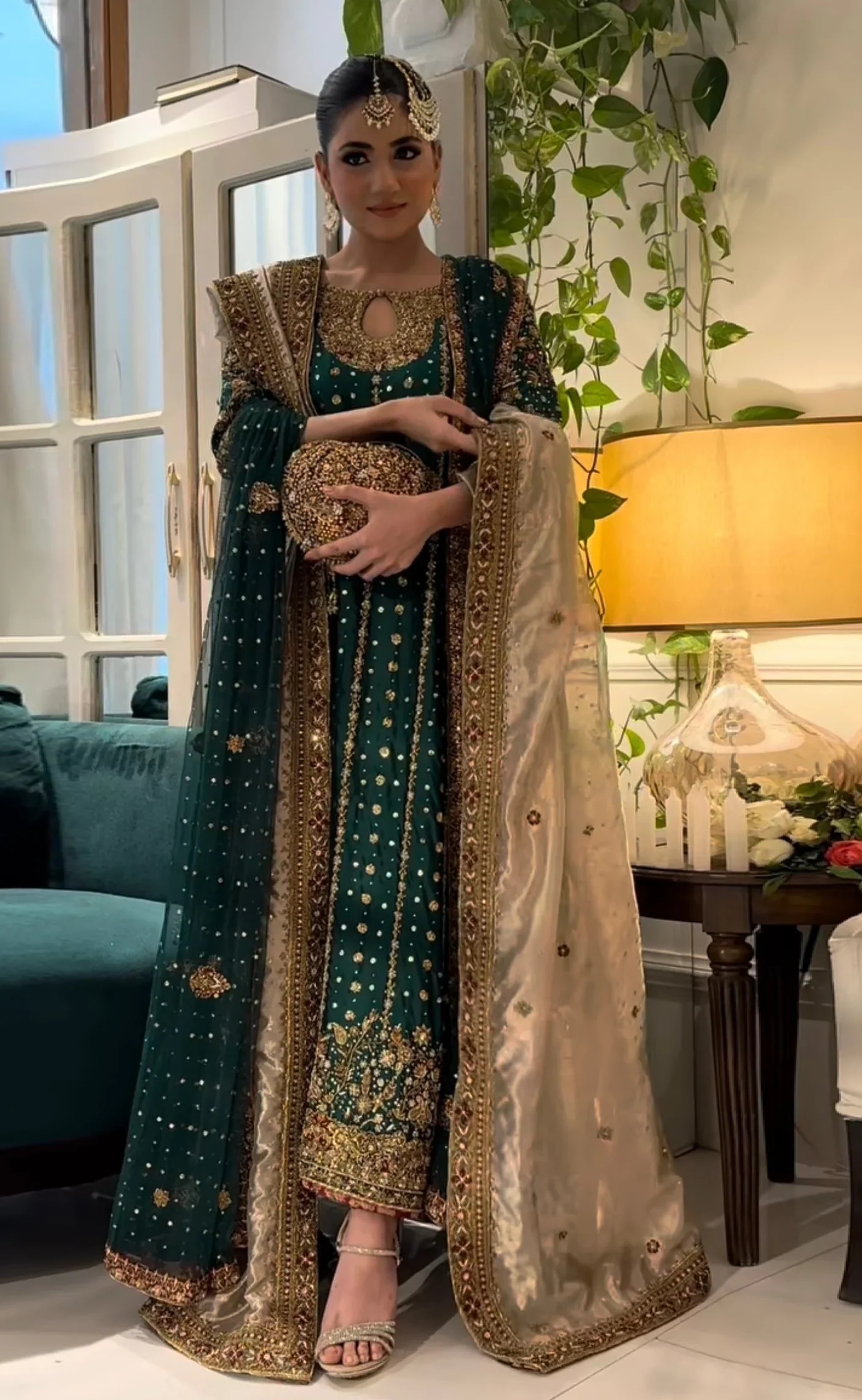 Mehru pakistani fashion outfit with coordinated formal styling.