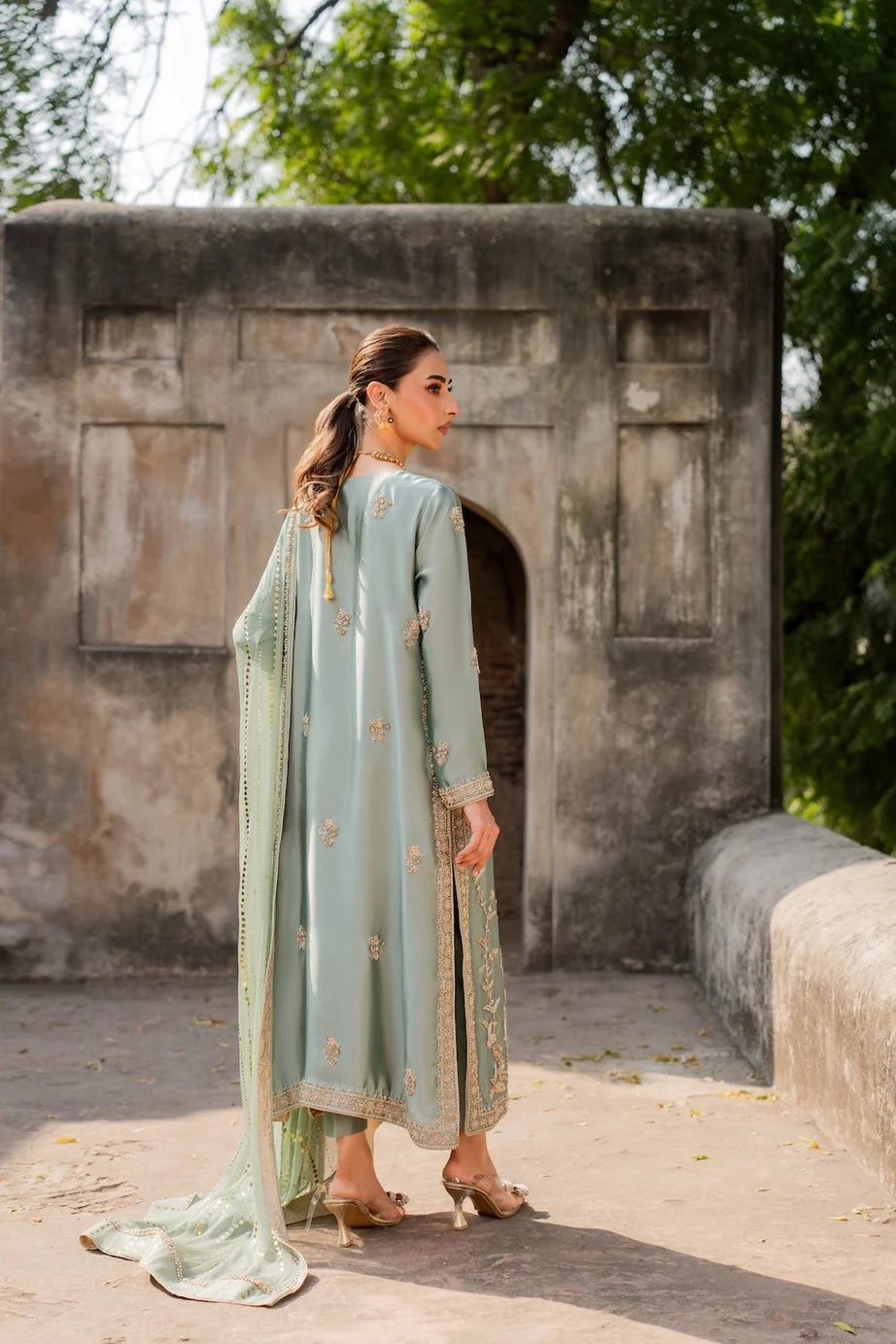 Nayab Pakistani fashion outfit in green, mint, pink tones.