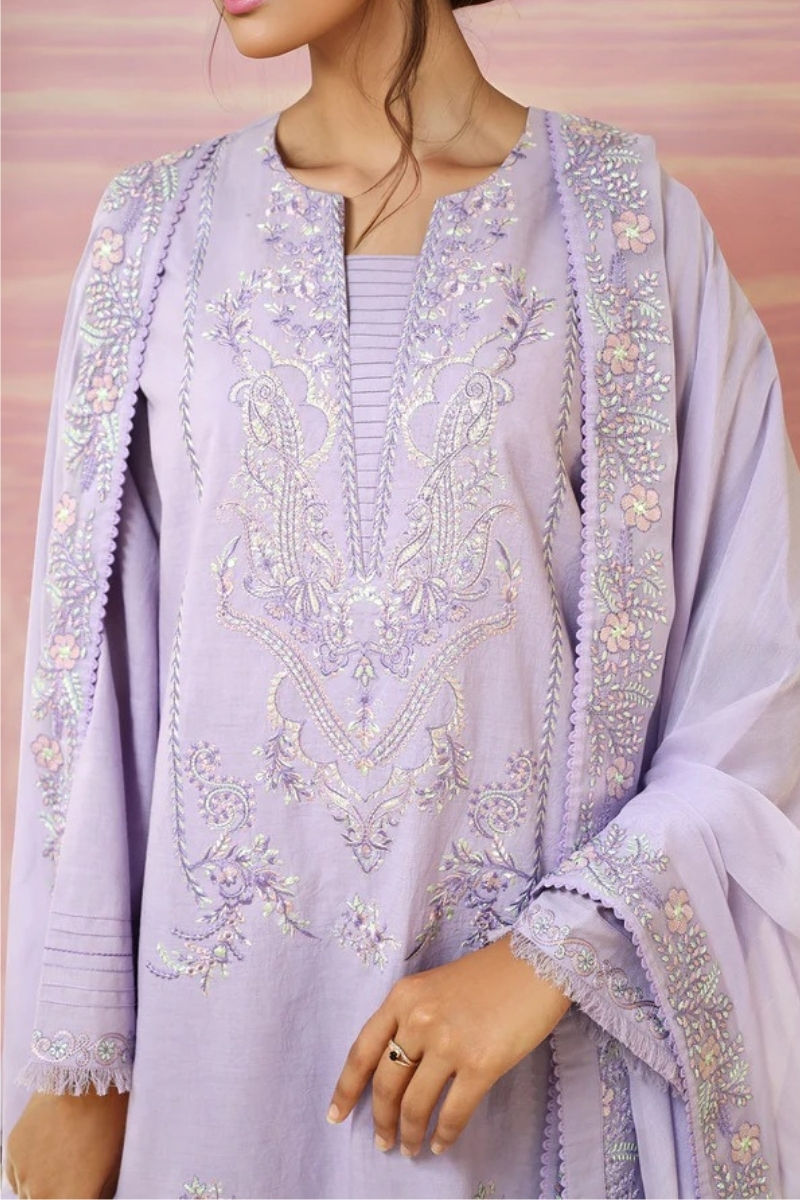 Saya Original - 3 Pcs Printed Lawn Suit with Lace and Hand Work…