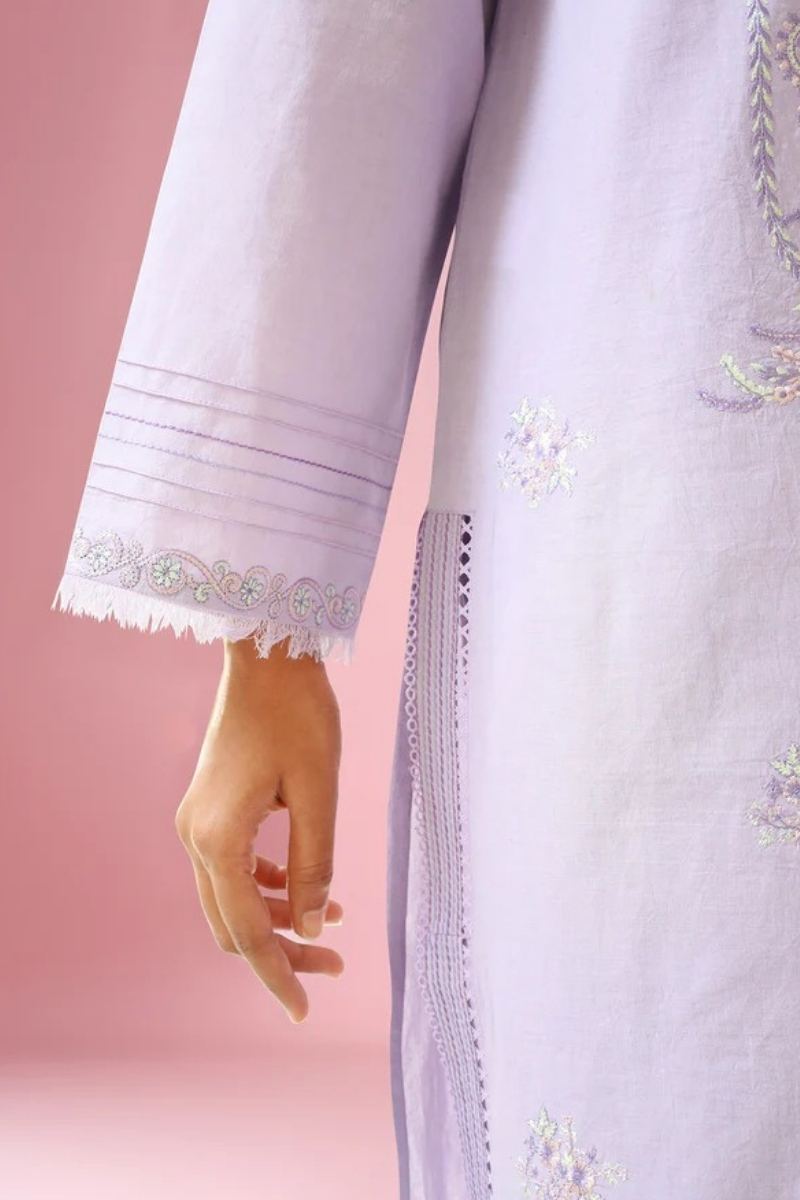 Saya Original - 3 Pcs Printed Lawn Suit with Lace and Hand Work…