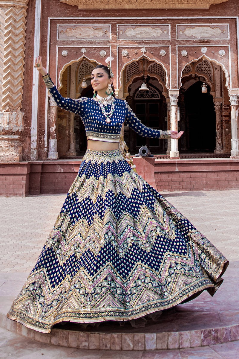 SHAHTAJ pakistani fashion outfit in blue tones.