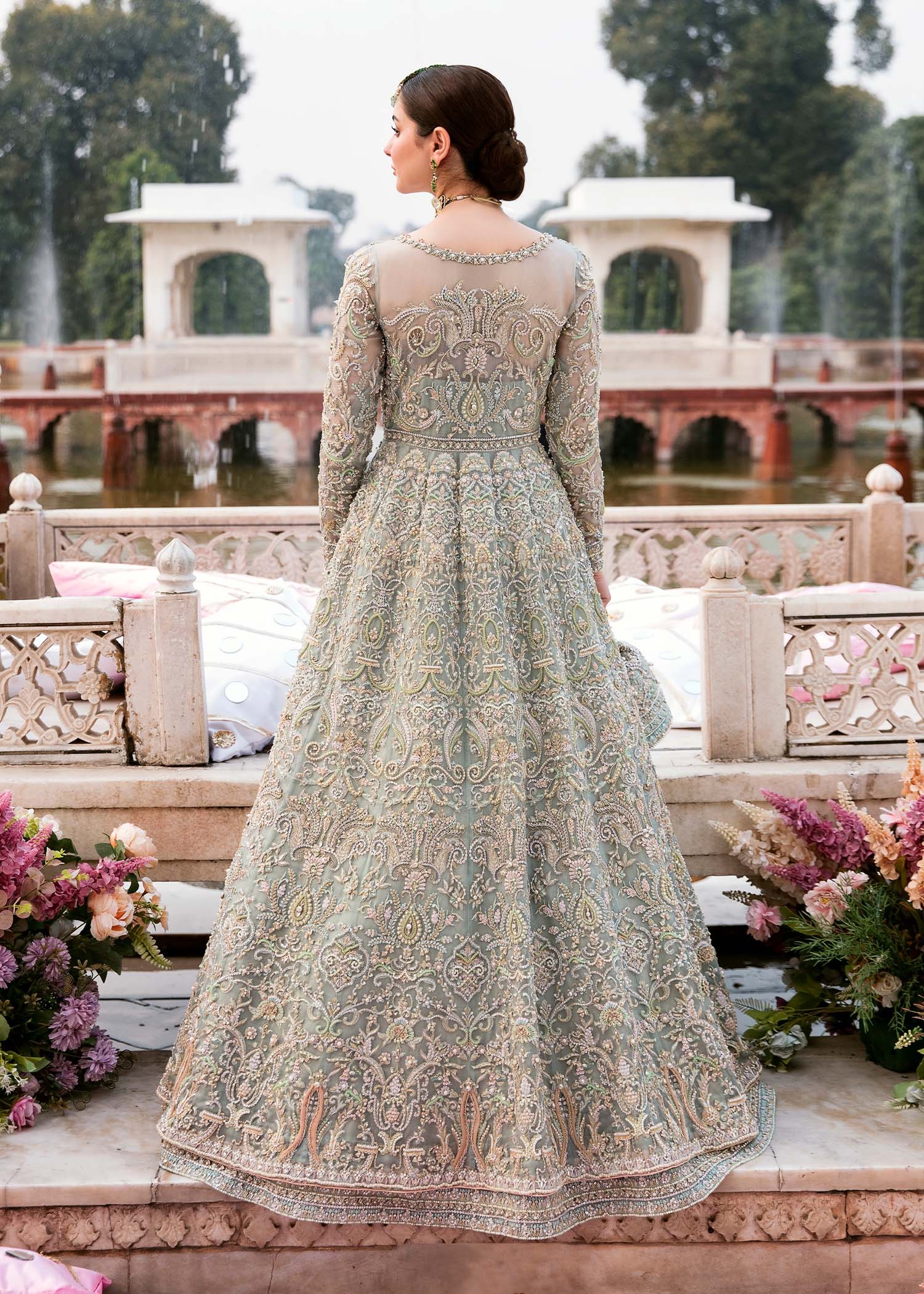 Saleha Pakistani fashion outfit in blue tones.