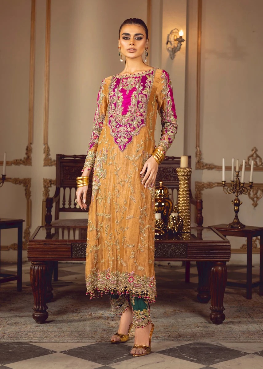 Sultanique pakistani fashion outfit in turquoise, green tones.