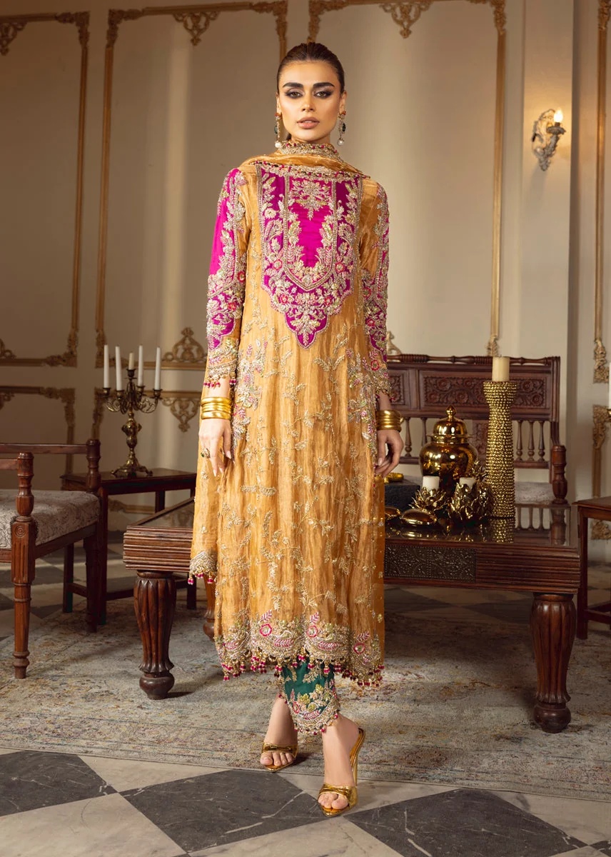 Sultanique pakistani fashion outfit in turquoise, green tones.